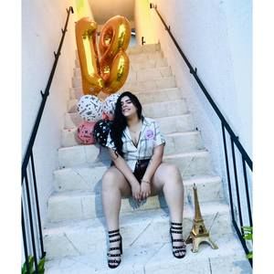 Meet your Posher, Melissa